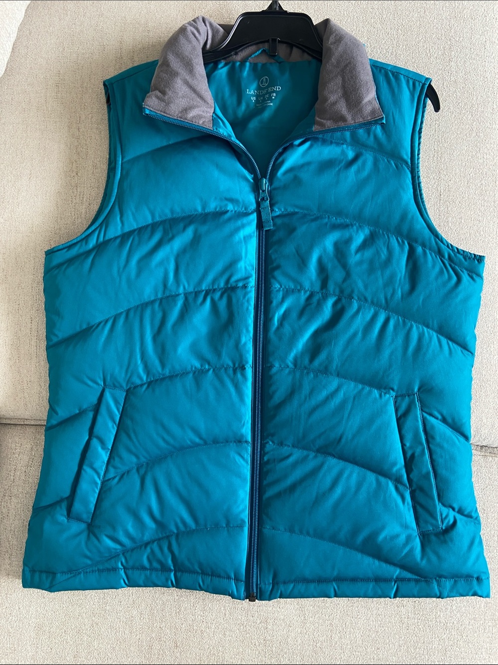Women’s Turquoise lightweight puffer vest, Lands End, size S - Picture 16 of 16